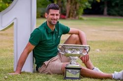 Djokovic sắp lập kỷ lục mới