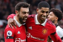 VIDEO bàn thắng của MU: 14 đường chuyền, 9 cầu thủ tham gia, chỉ De Gea vs Varane 'làm khán giả'