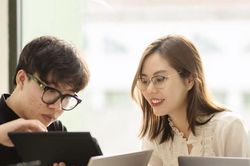 ChatGPT - Cánh tay đắc lực cho người sáng tạo nội dung số