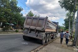 Ninh Thuận: Va chạm giữa xe tải và xe máy, 1 phụ nữ tử vong tại chỗ
