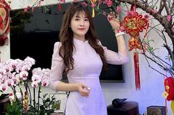 Mẹ 3 con U40 vẫn giữ nhan sắc vạn người mê