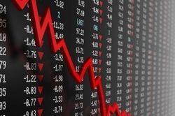 VN-Index giảm sâu, nhiều cổ phiếu ngập sắc đỏ