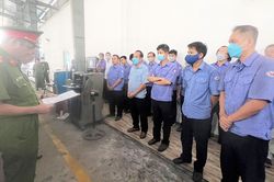 Giám đốc trung tâm đăng kiểm ở Đồng Nai chỉ đạo nhân viên 'làm luật' với chủ xe