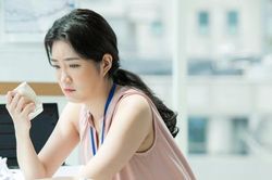 Nước mắt rưng rưng khi đọc văn do con riêng của chồng viết