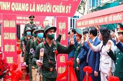 Vĩnh Phúc: Hơn 2.100 tân binh lên đường nhập ngũ