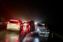 Khuyến cáo cách lái xe an toàn trong thời tiết sương mù