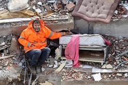 Số người chết vì động đất Thổ Nhĩ Kỳ-Syria vượt 11.000