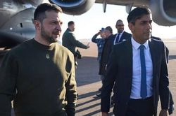 Tổng thống Zelensky thăm Anh, tự tin sẽ chiến thắng trước Nga