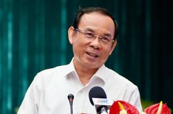 Bí thư TP.HCM: Cán bộ sa ngã vì không vượt qua cám dỗ tầm thường