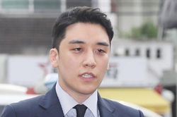 Seungri (BIGBANG) ra tù sớm 2 ngày