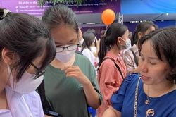 Tuyển sinh 2023: Tăng cơ hội trúng tuyển bằng chứng chỉ quốc tế