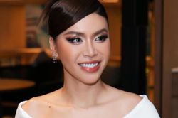 Minh Tú hé lộ đang tìm hiểu thủ tục để kết hôn, ngày lên xe hoa đã đến rất gần?