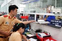 Đề xuất mới về lệ phí cấp biển kiểm soát ô tô, xe máy
