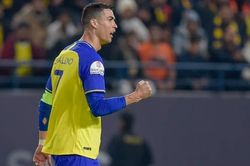 Ronaldo nói gì sau khi lập 'cú poker' đầu tiên trên đất Saudi Arabia?
