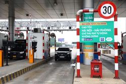 Nghiên cứu triển khai thu phí tự động không dừng qua vệ tinh và GPS, bỏ barie