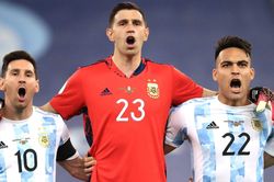 Messi cảnh báo đàn em không ăn mừng phản cảm