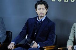 Hyun Bin ngập tràn hạnh phúc khi nói về cuộc sống hôn nhân với Son Ye Jin