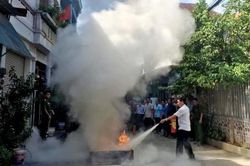 Chính trị - Xã hội Theo dòng thời sự Xây dựng mô hình 'Tổ liên gia an toàn PCCC' và 'Điểm chữa cháy công cộng'