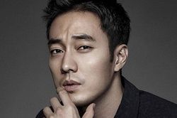 So Ji Sub: Nam chính vạn người mê trong 'Giày thủy tinh' đánh mất ánh hào quang bởi loạt phim 'xịt'