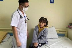 Bé 8 tuổi khát nước, tiểu nhiều, gầy sút cân, đi khám thì được phát hiện mắc bệnh này
