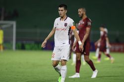 Tiến Linh lún sâu với B.Bình Dương