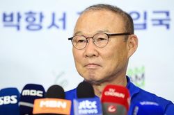HLV Park được săn đón khi trở về Hàn Quốc