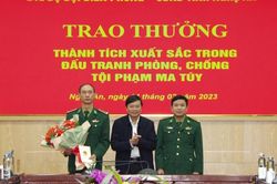 Nghệ An trao thưởng chuyên án bắt giữ 16 nghìn viên ma túy tổng hợp, 12kg nhựa thuốc phiện