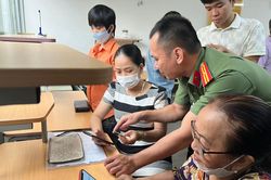 Đẩy mạnh chuyển đổi số trong dịch vụ công