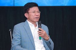 Hiệu trưởng đại học: 'ChatGPT không thể làm luận văn, luận án'
