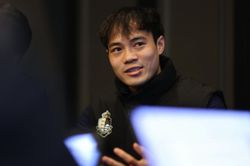 Công Phượng, Xuân Trường khuyên Văn Toàn: 'Phải thật mạnh mẽ nếu muốn thi đấu ở Hàn Quốc'