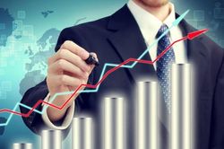 Hồi phục, VN-Index tăng hơn 9 điểm