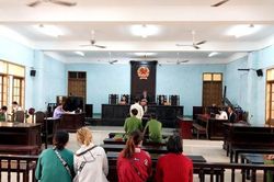 Kẻ hiếp dâm con gái ruột lĩnh án 16 năm tù