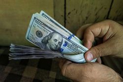 Tỷ giá ngoại tệ ngày 15/2/2023: USD tiếp tục giảm
