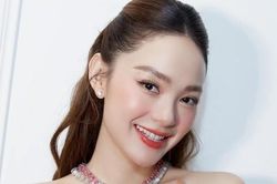 Không cần nói lời nào, Minh Hằng vẫn được khen khéo léo khi đáp trả tin đồn mang thai