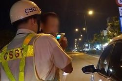 Nên 'siết chặt' quy định về nồng độ cồn với các tài xế?
