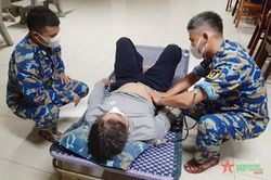 Trung tâm y tế Thị trấn Trường Sa cấp cứu ngư dân viêm ruột thừa cấp