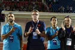 Ông Philippe Troussier là huấn luyện viên trưởng đội tuyển Việt Nam