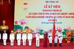 Bộ Tư lệnh Cảnh vệ đón nhận danh hiệu Anh hùng lực lượng vũ trang nhân dân