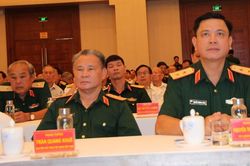 Quân khu 7 tăng cường sự đoàn kết, gắn bó giữa các thế hệ cán bộ