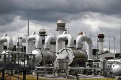 Giá gas hôm nay 16/2: Trượt dốc tới 2,34%