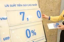 Bước ngoặt của lãi suất tiền gửi