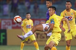 HLV Popov không vui khi Thanh Hóa cầm hòa Hà Nội FC