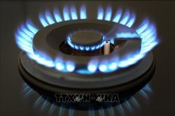 Giá khí đốt tại châu Âu thấp hơn 7 lần so với mức kỷ lục một năm trước