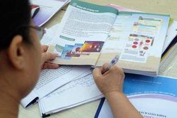 Nỗ lực ổn định thị trường sách giáo khoa