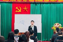 Con trai bầu Hiển chia sẻ bí quyết trúng tuyển tập đoàn lớn, thu nhập tốt