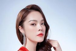 'Mỹ nữ nợ 6 tỷ' Dương Cẩm Lynh đã giải thích lý do không bán chiếc túi hiệu cuối cùng