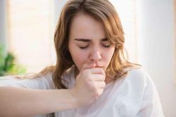 Ho kiểu này đi khám ngay kẻo chết vì ung thư lúc nào chẳng hay