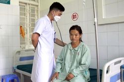 Cẩn trọng với bệnh u xơ tử cung