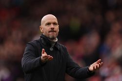 HLV Erik ten Hag: Man Utd chưa nghĩ đến cuộc đua vô địch Ngoại Hạng Anh