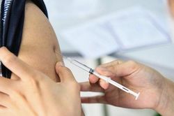 Sáng 20/2: Có 5 ca COVID-19 đang thở oxy; Phạt hàng loạt cá nhân, đơn vị vi phạm về khám chữa bệnh